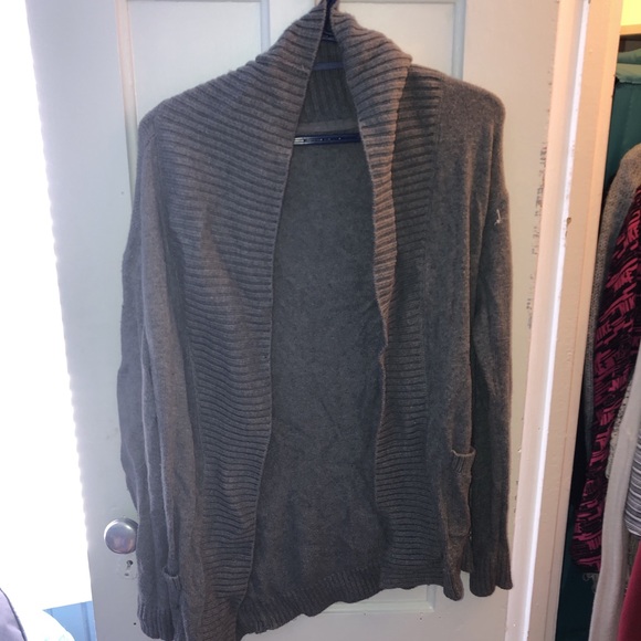 Cardigan - Picture 1 of 2